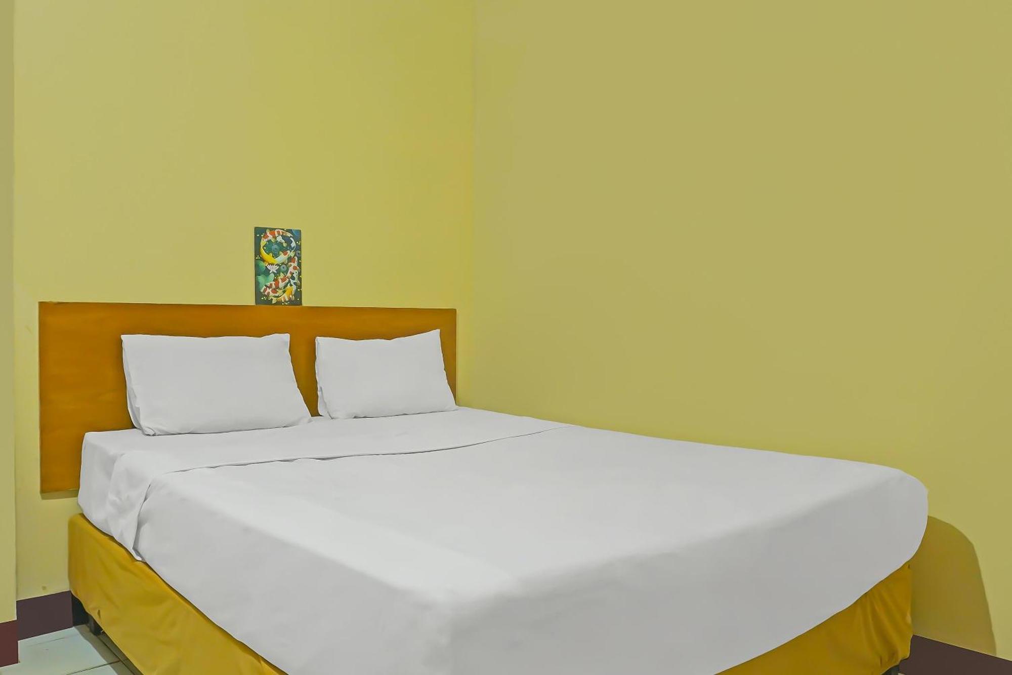 Spot On 92466 Adam Kost Syariahnearwisata Jembatan Barito Hotel Banjarmasin  Ngoại thất bức ảnh